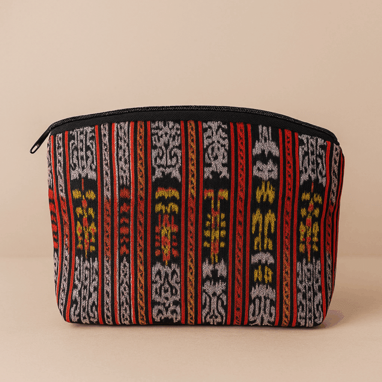 Front view of handmade Guatemalan cosmetic bag